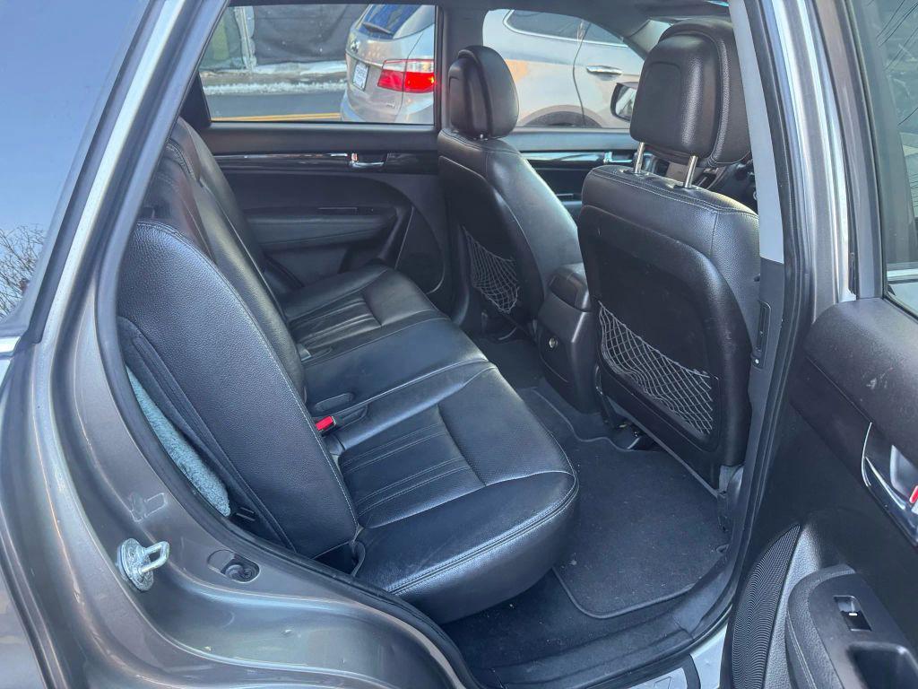 used 2013 Kia Sorento car, priced at $3,999