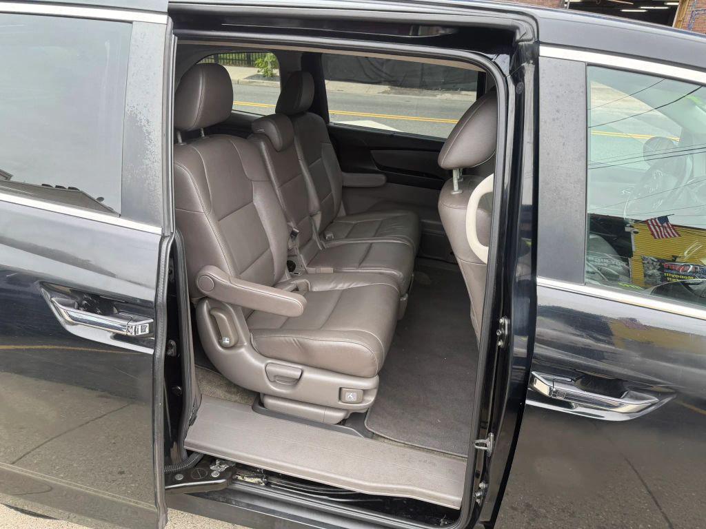 used 2014 Honda Odyssey car, priced at $12,499