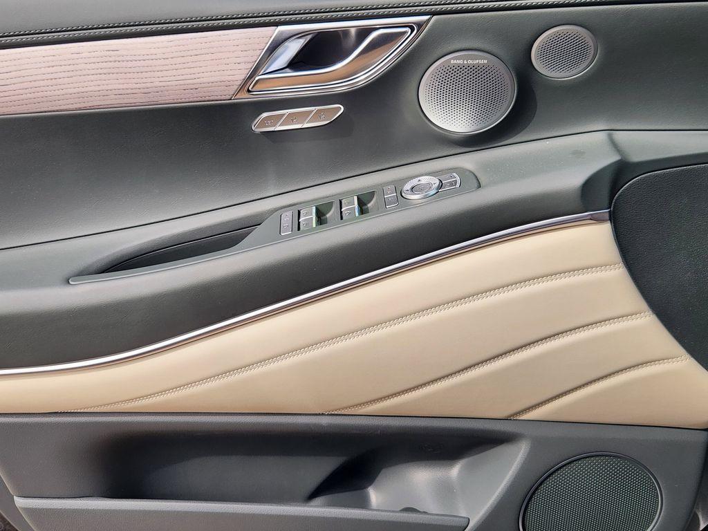 new 2026 Genesis GV80 car, priced at $78,510