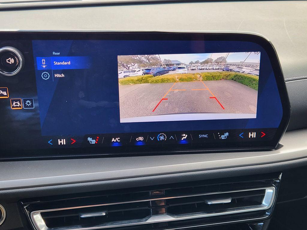 used 2026 Chevrolet Traverse car, priced at $39,500