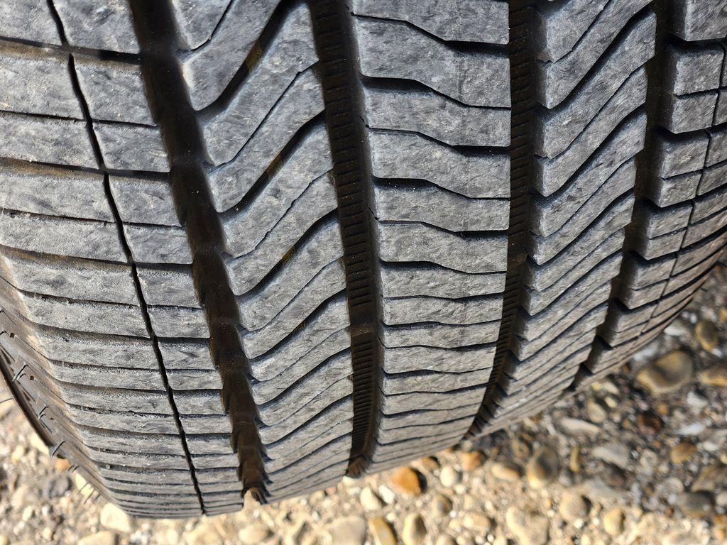 used 2026 Chevrolet Traverse car, priced at $39,500