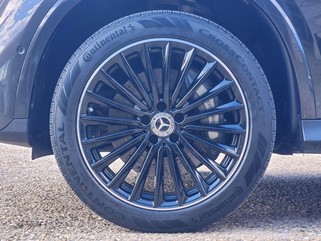 used 2023 Mercedes-Benz GLC 300 car, priced at $36,400