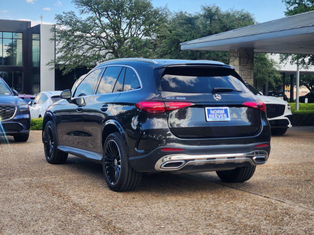 used 2023 Mercedes-Benz GLC 300 car, priced at $36,400