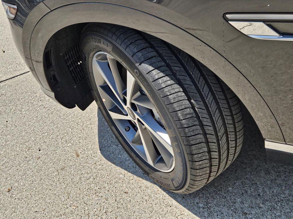 new 2026 Genesis GV80 car, priced at $71,000