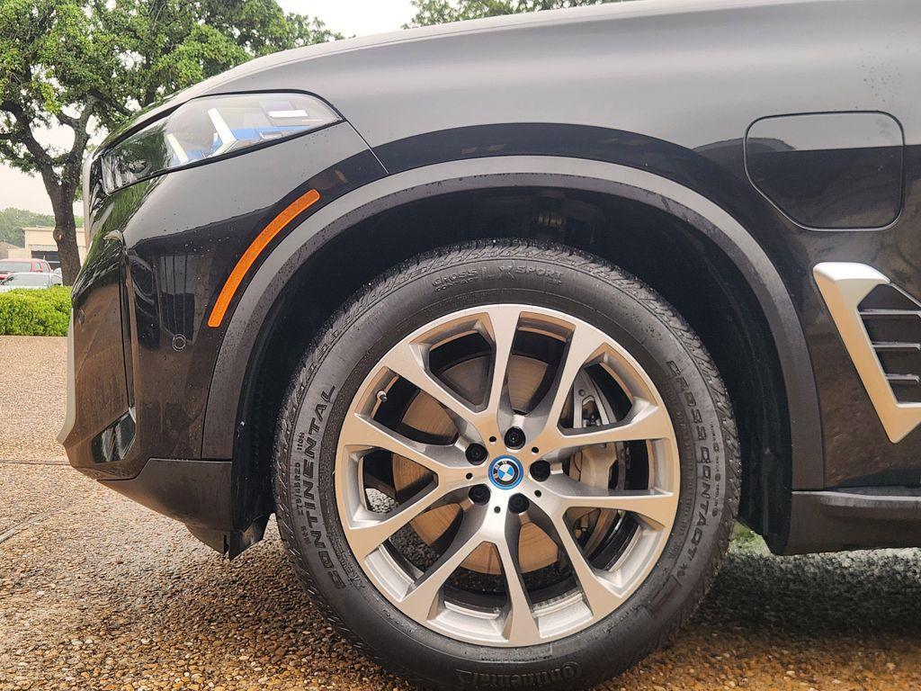 used 2025 BMW X5 PHEV car, priced at $57,900