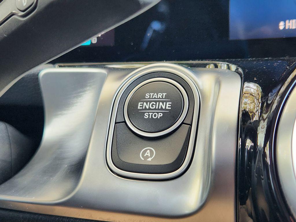 used 2024 Mercedes-Benz GLB 250 car, priced at $34,400