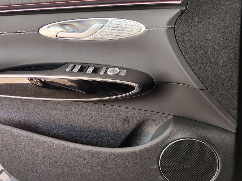 new 2026 Genesis GV70 car, priced at $50,305