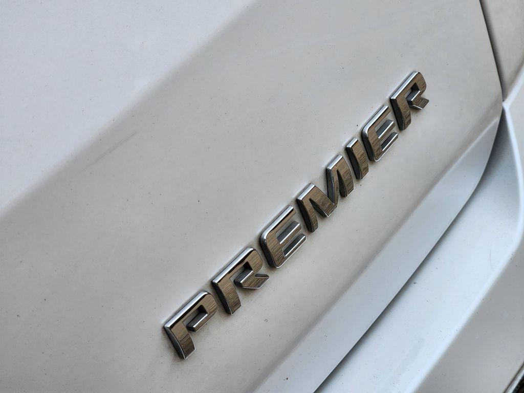 used 2020 Chevrolet Traverse car, priced at $21,900