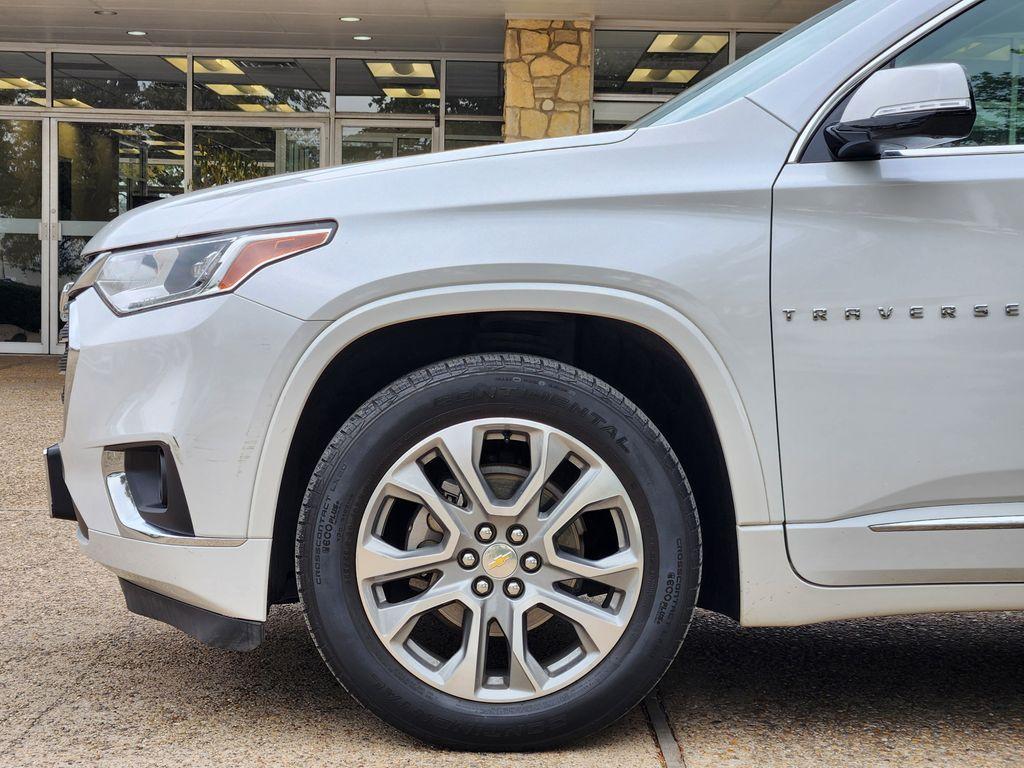 used 2020 Chevrolet Traverse car, priced at $21,900