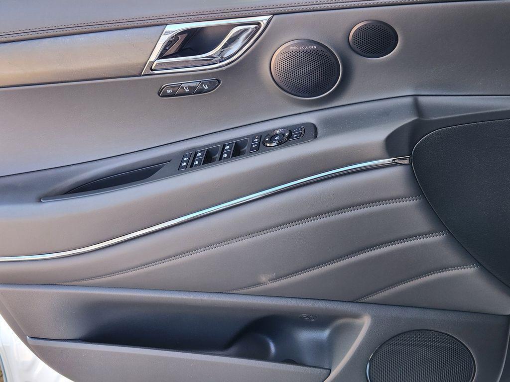 new 2026 Genesis GV80 car, priced at $86,170