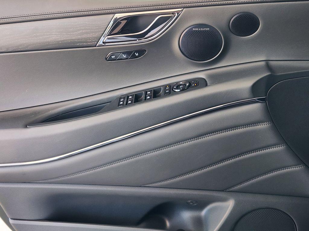 new 2026 Genesis GV80 Coupe car, priced at $91,890