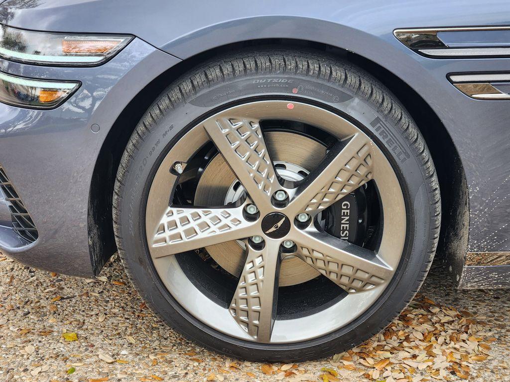 new 2026 Genesis G80 car, priced at $72,625