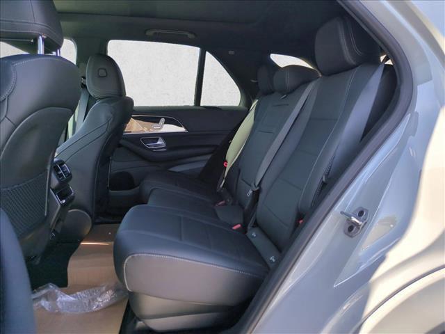 new 2026 Mercedes-Benz GLE 450 car, priced at $89,585