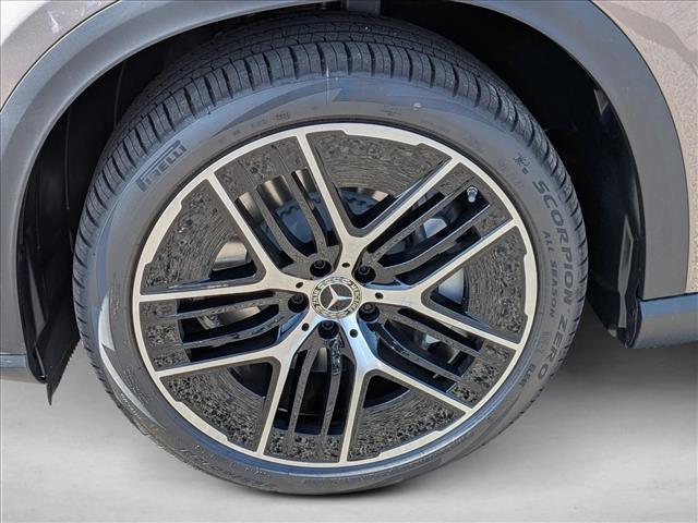 new 2026 Mercedes-Benz EQE 320 car, priced at $77,410