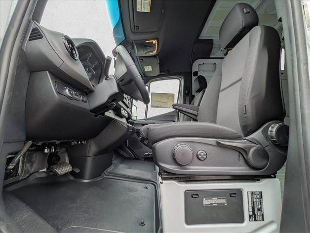new 2025 Mercedes-Benz Sprinter 2500 car, priced at $58,143