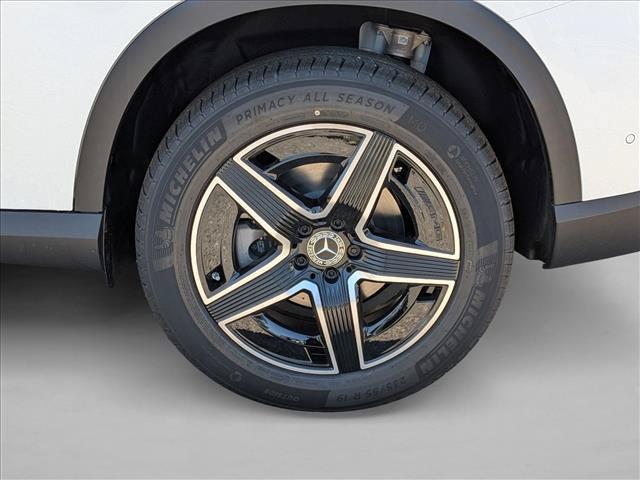 new 2026 Mercedes-Benz GLC 300 car, priced at $58,390