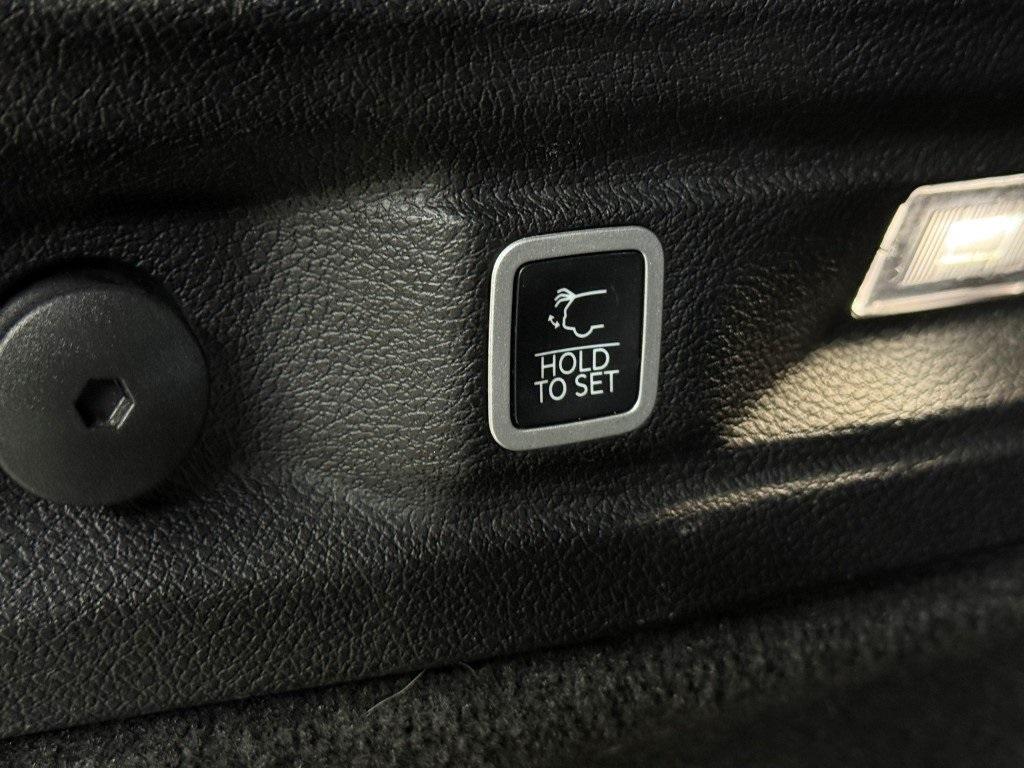 used 2021 Jeep Grand Cherokee L car, priced at $31,900