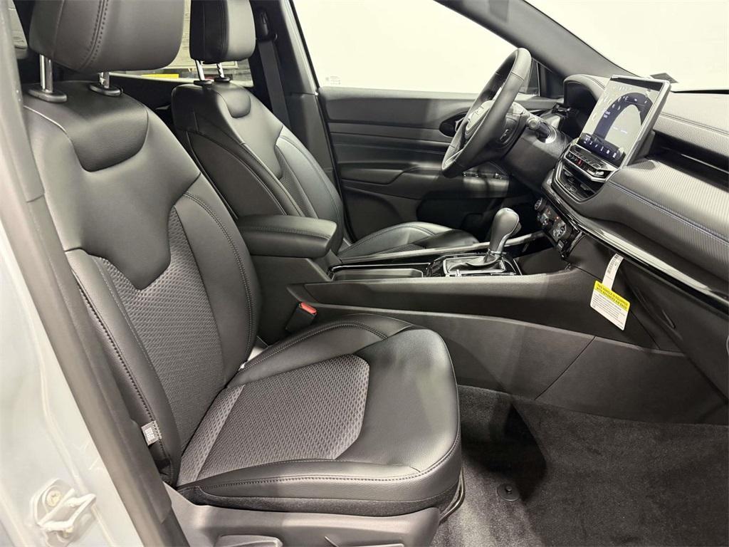 new 2026 Jeep Compass car, priced at $26,615