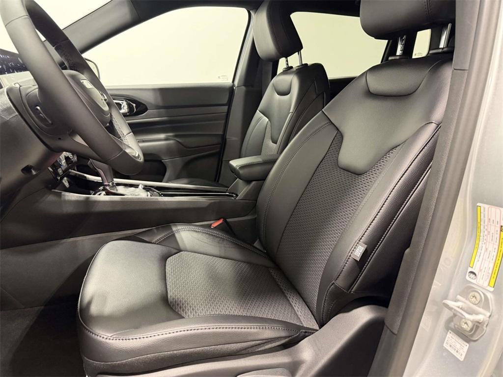 new 2026 Jeep Compass car, priced at $26,615