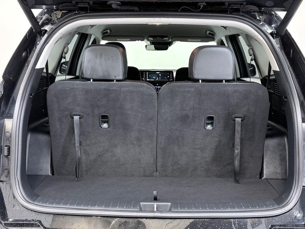 used 2023 Kia Sorento Hybrid car, priced at $29,400