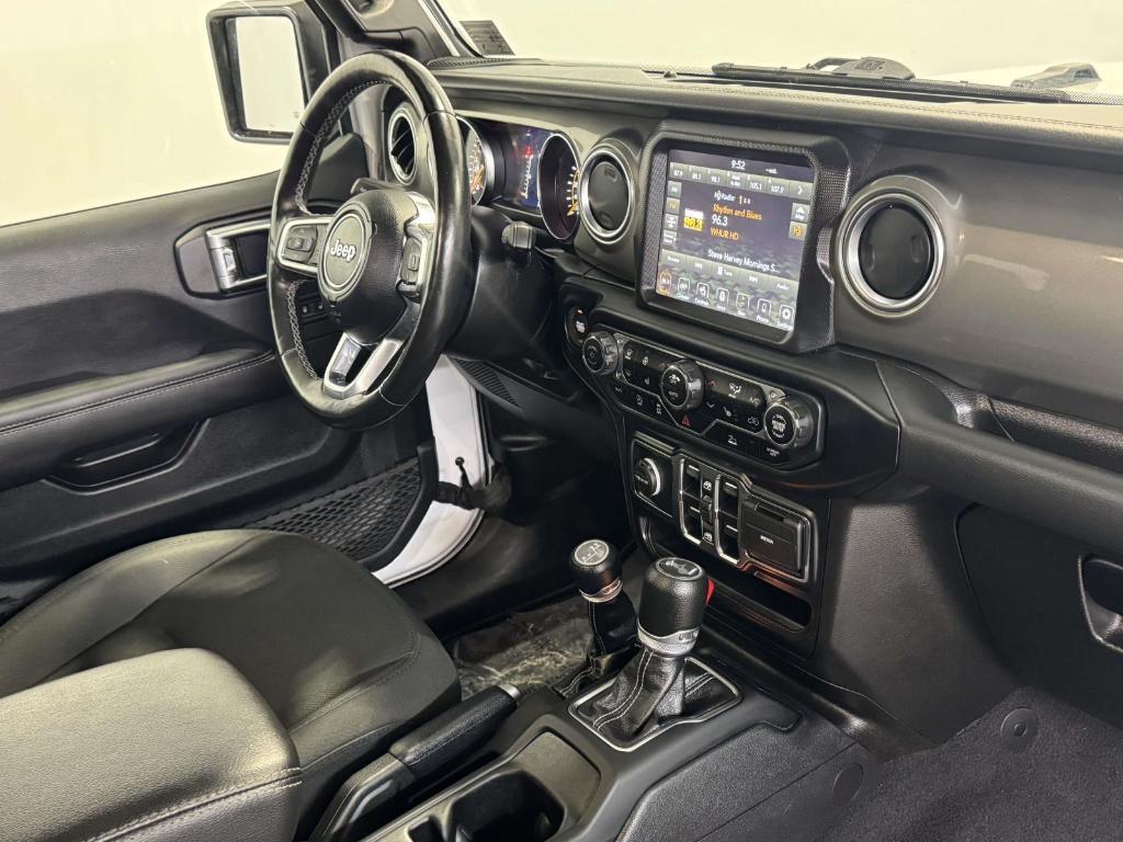 used 2022 Jeep Wrangler Unlimited car, priced at $36,495