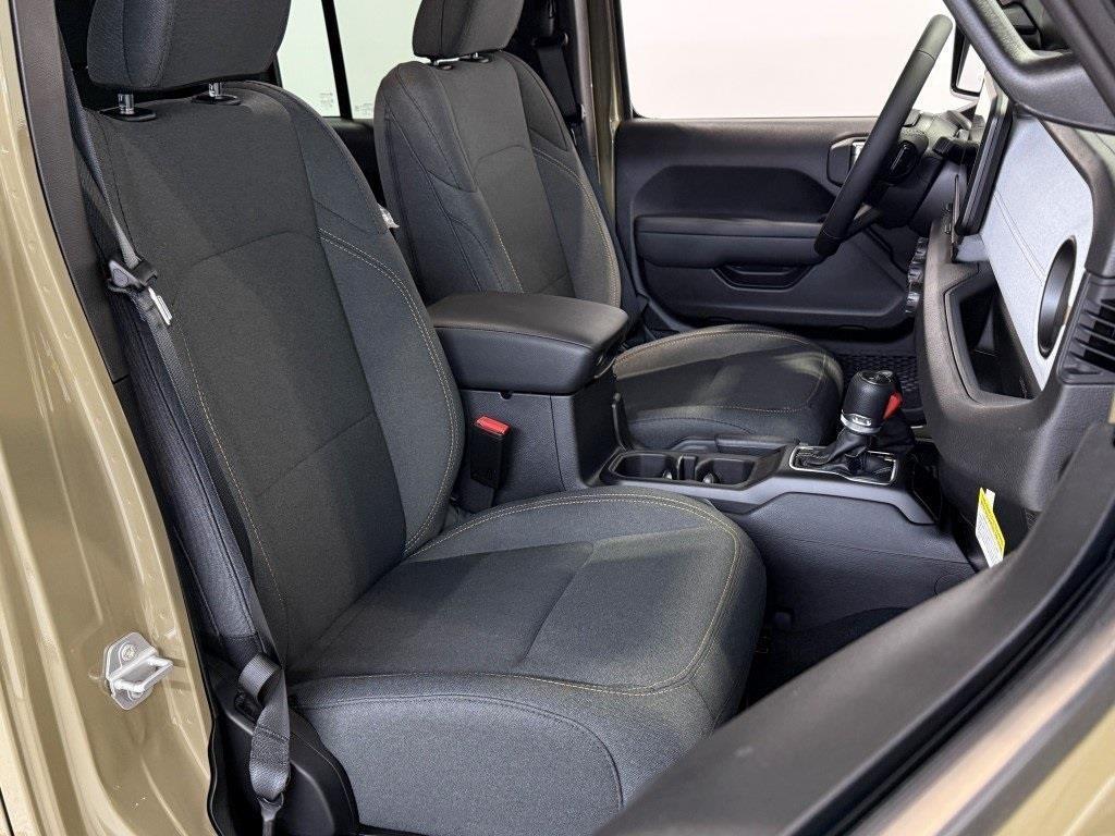 new 2025 Jeep Gladiator car, priced at $40,296