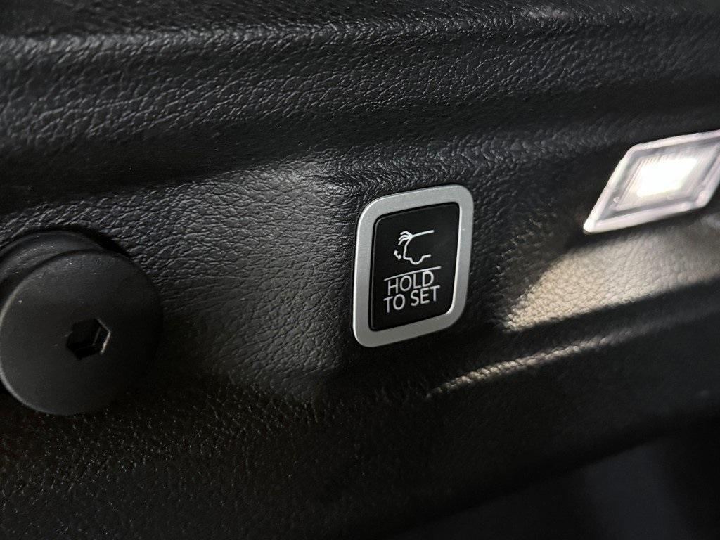 used 2023 Jeep Grand Cherokee L car, priced at $33,800