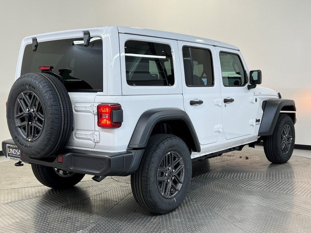 new 2026 Jeep Wrangler car, priced at $47,035