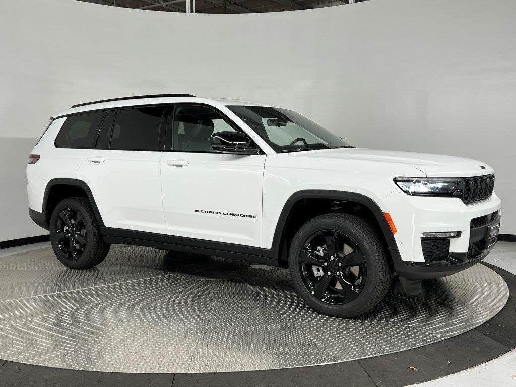 new 2025 Jeep Grand Cherokee L car, priced at $45,286