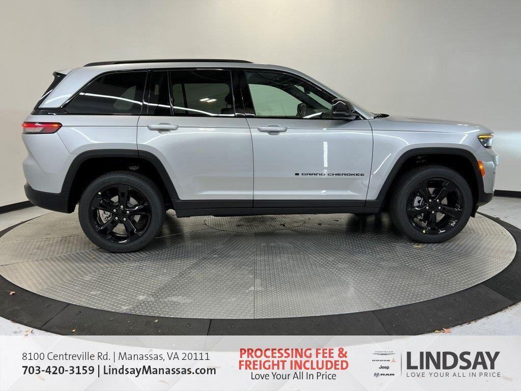 new 2025 Jeep Grand Cherokee car, priced at $39,338