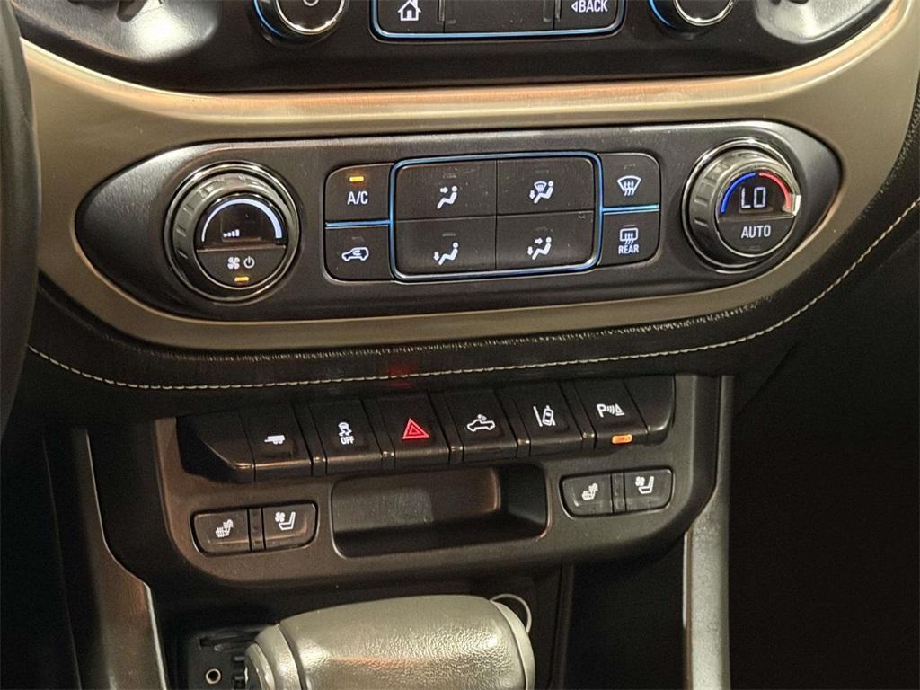 used 2021 GMC Canyon car, priced at $31,200