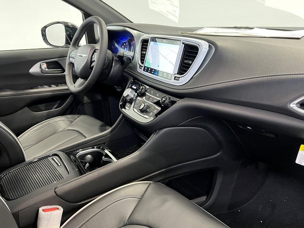 new 2026 Chrysler Pacifica car, priced at $45,241