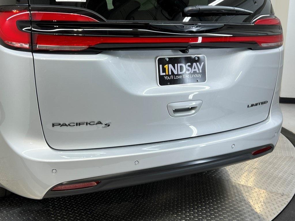 new 2026 Chrysler Pacifica car, priced at $45,241