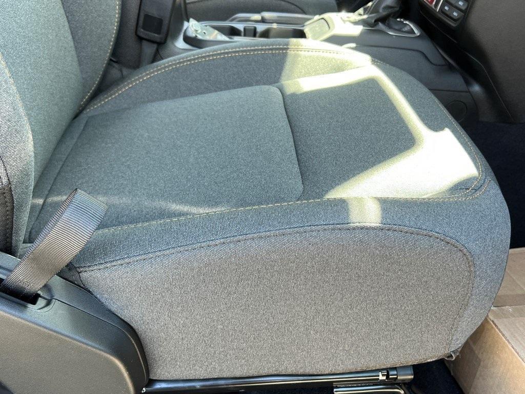 new 2025 Jeep Wrangler car, priced at $45,200