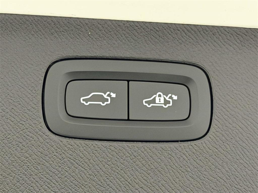 used 2025 Volvo XC90 Plug-In Hybrid car, priced at $58,500