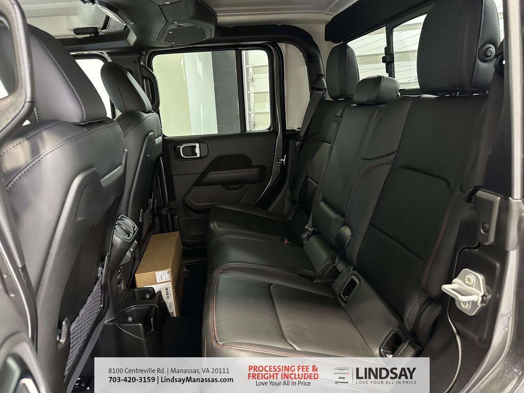 new 2026 Jeep Gladiator car, priced at $64,566