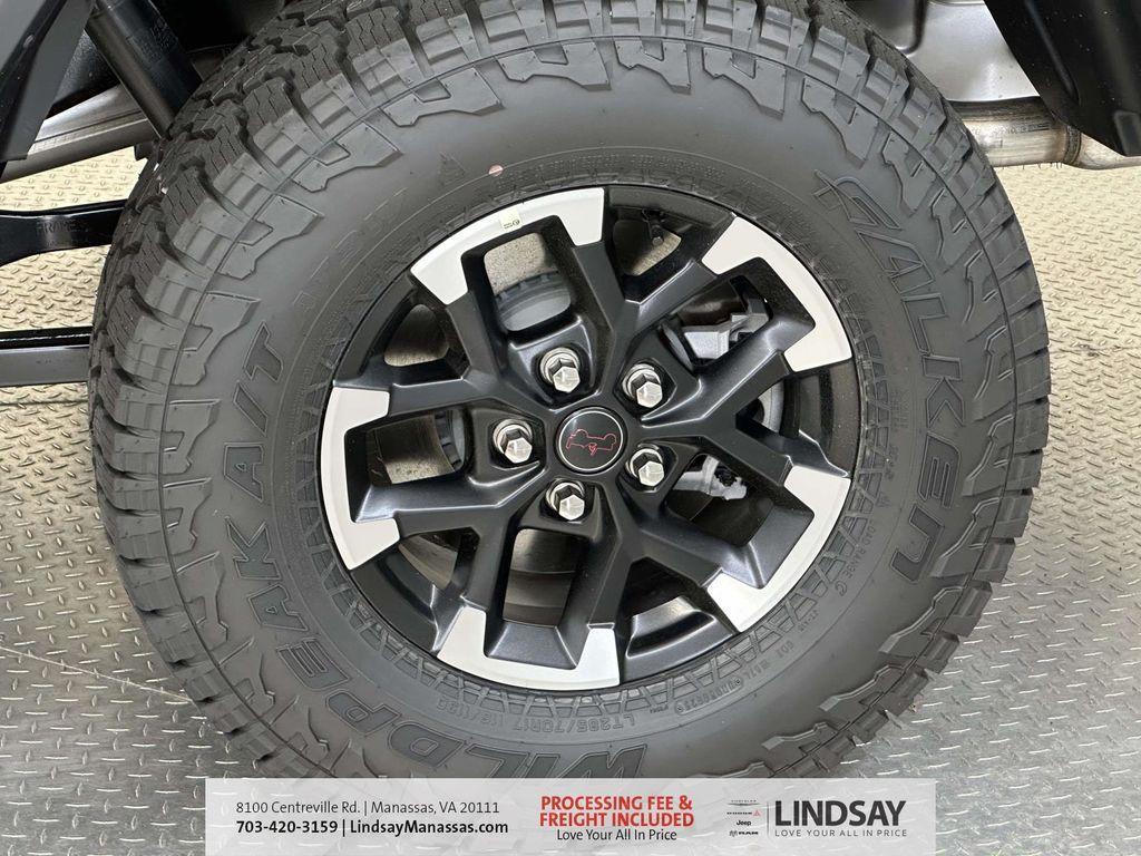 new 2026 Jeep Gladiator car, priced at $64,566