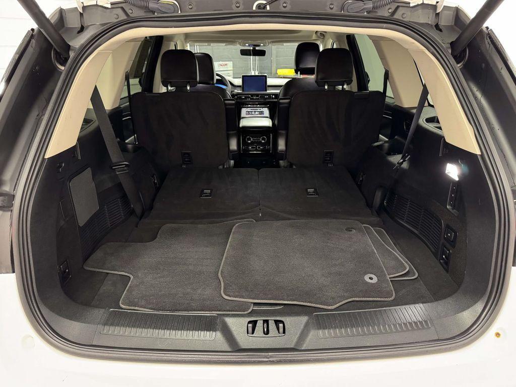 used 2023 Lincoln Aviator car, priced at $37,000