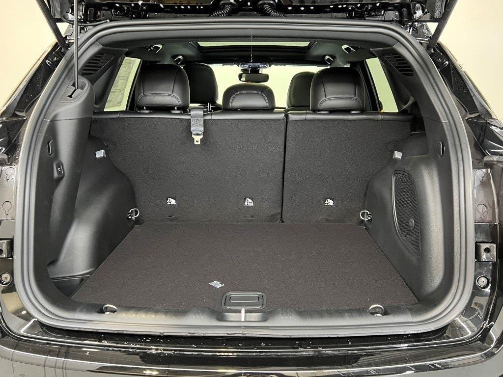 new 2026 Jeep Compass car, priced at $33,346