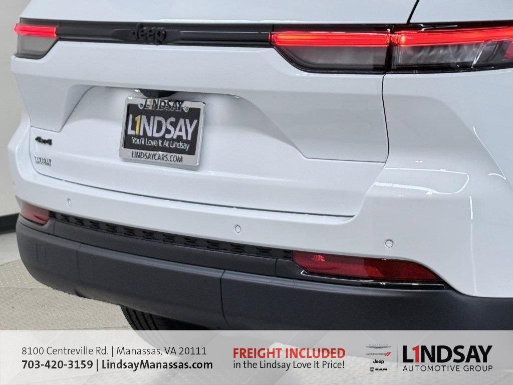 new 2025 Jeep Grand Cherokee car, priced at $38,320