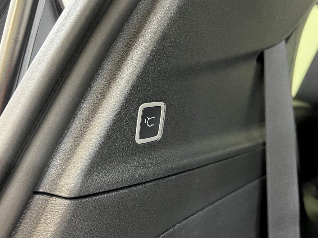 new 2026 Chrysler Voyager car, priced at $35,094