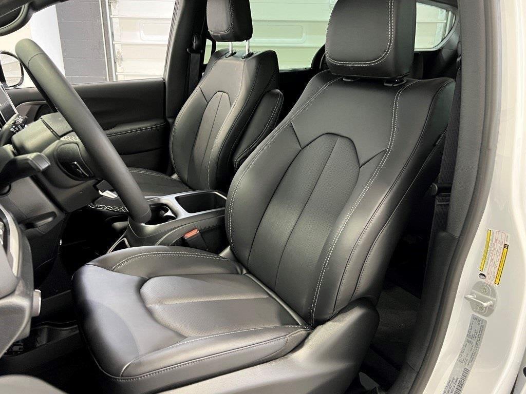 new 2026 Chrysler Voyager car, priced at $35,094