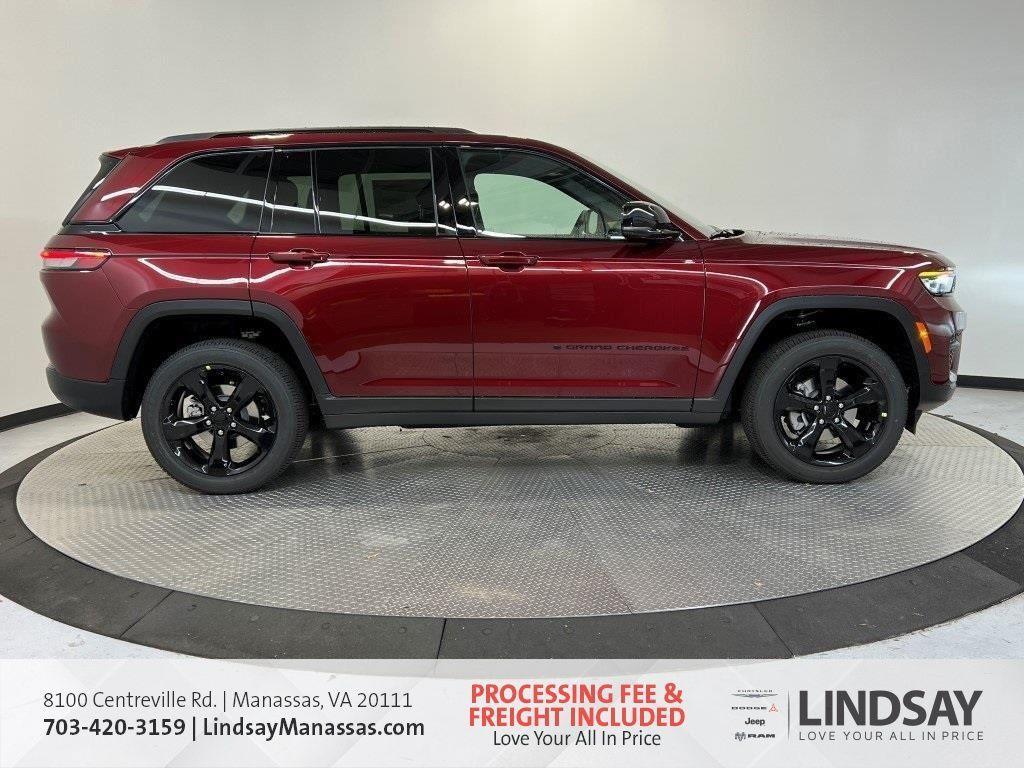 new 2025 Jeep Grand Cherokee car, priced at $39,866