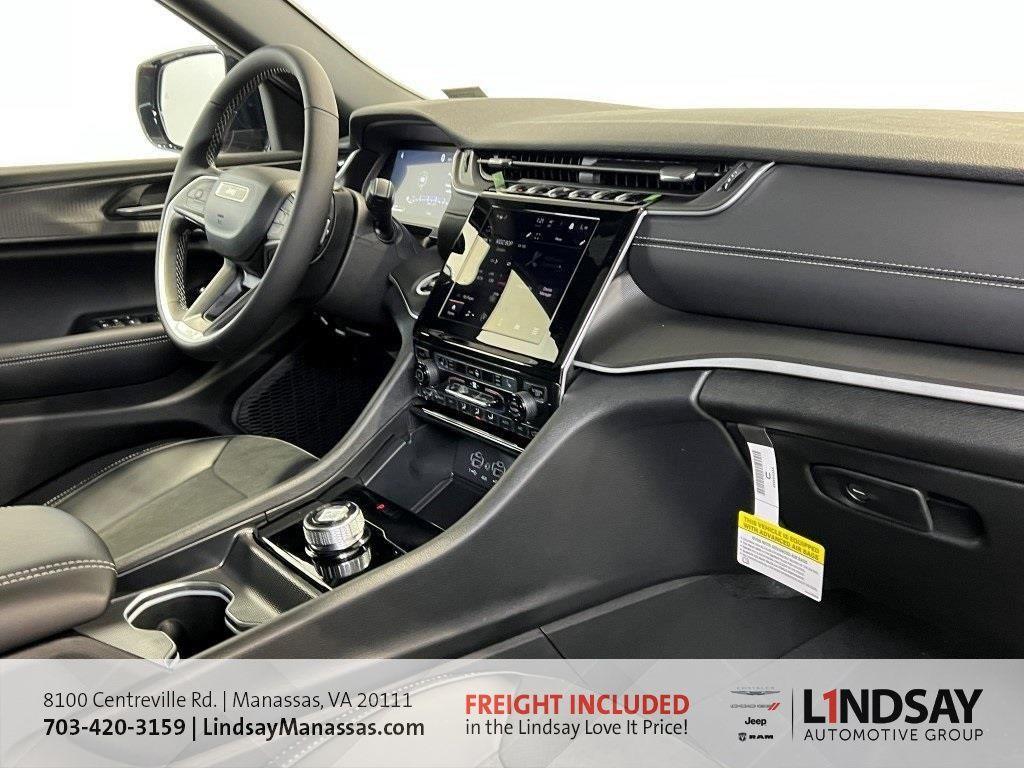 new 2025 Jeep Grand Cherokee car, priced at $38,366