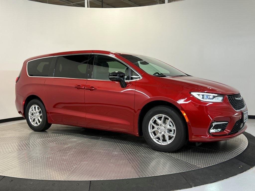 new 2026 Chrysler Pacifica car, priced at $36,500