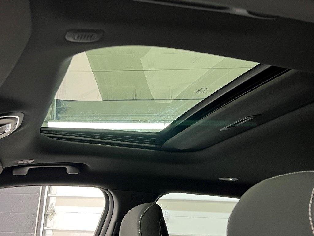 new 2025 Jeep Grand Cherokee L car, priced at $37,113