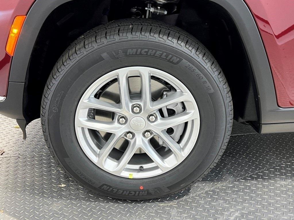 new 2025 Jeep Grand Cherokee L car, priced at $37,113