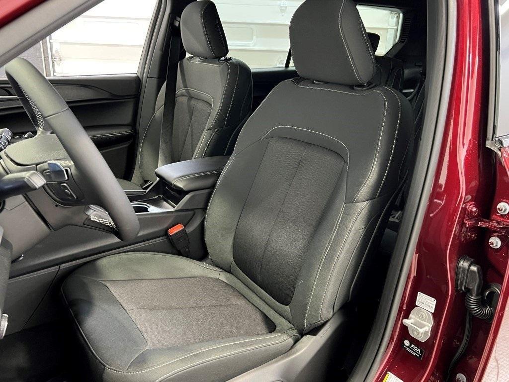 new 2025 Jeep Grand Cherokee L car, priced at $37,113