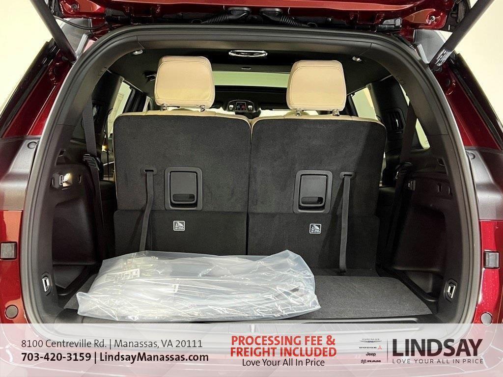 new 2025 Jeep Grand Cherokee L car, priced at $48,609