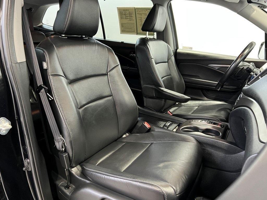 used 2022 Honda Pilot car, priced at $28,500